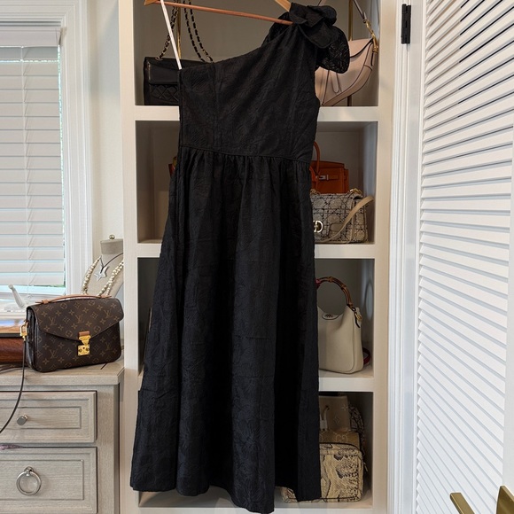 NWT Lilly Pulitzer Lynsi One-Shoulder Midi Dress black organza Evening / wedding - Picture 11 of 15